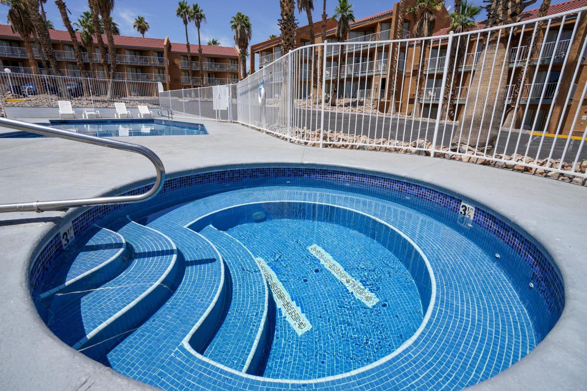 Lake Mead Inn Boulder City Extérieur photo