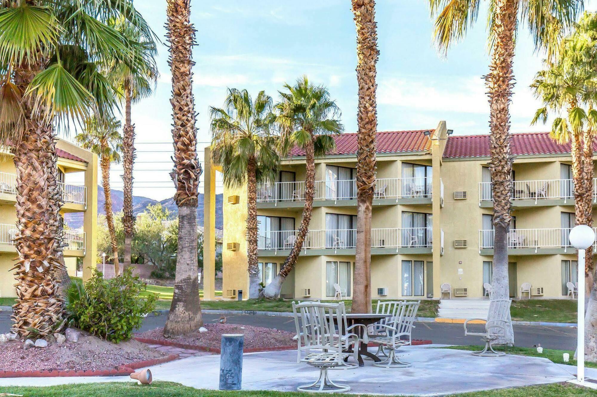 Lake Mead Inn Boulder City Extérieur photo